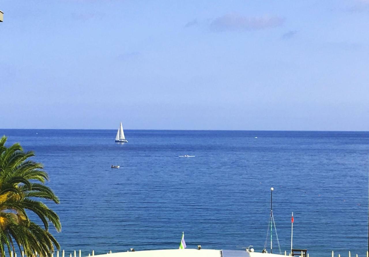 شقة Le Finestre Sul Mare ألبيسولا مارينا المظهر الخارجي الصورة